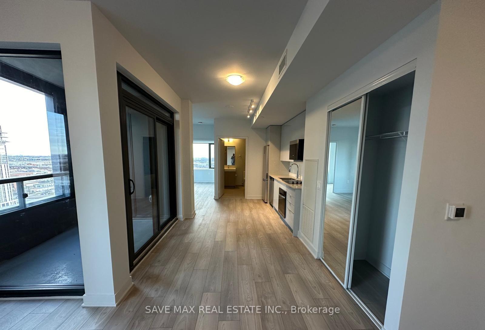 Photo 2 of Unit 2206, 2920 Hwy 7, Vaughan, Vaughan Corporate Centre — HOMEH