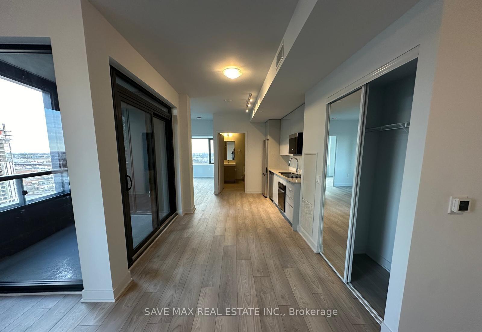 Photo 11 of Unit 2206, 2920 Hwy 7, Vaughan, Vaughan Corporate Centre — HOMEH