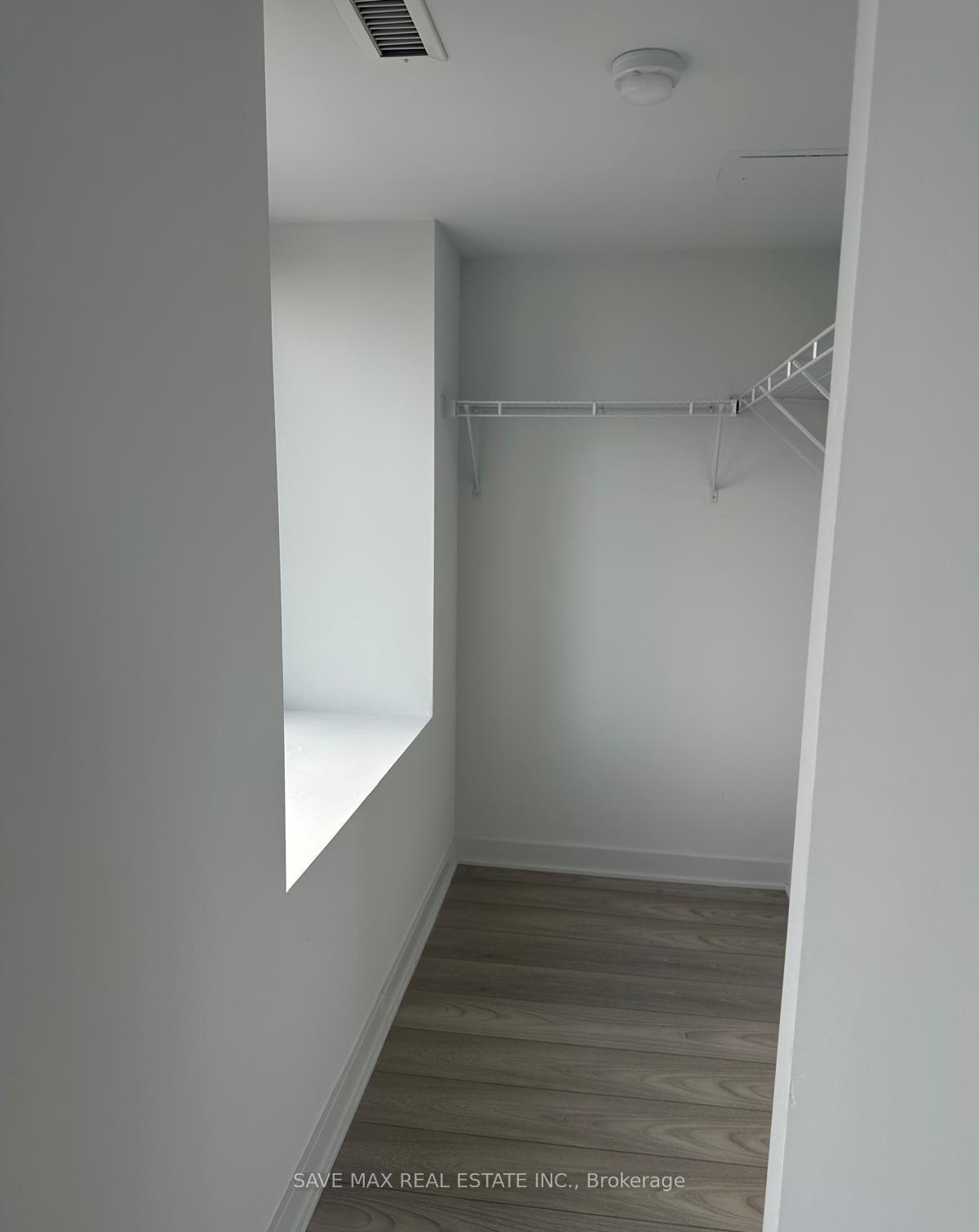 Photo 4 of Unit 2206, 2920 Hwy 7, Vaughan, Vaughan Corporate Centre — HOMEH