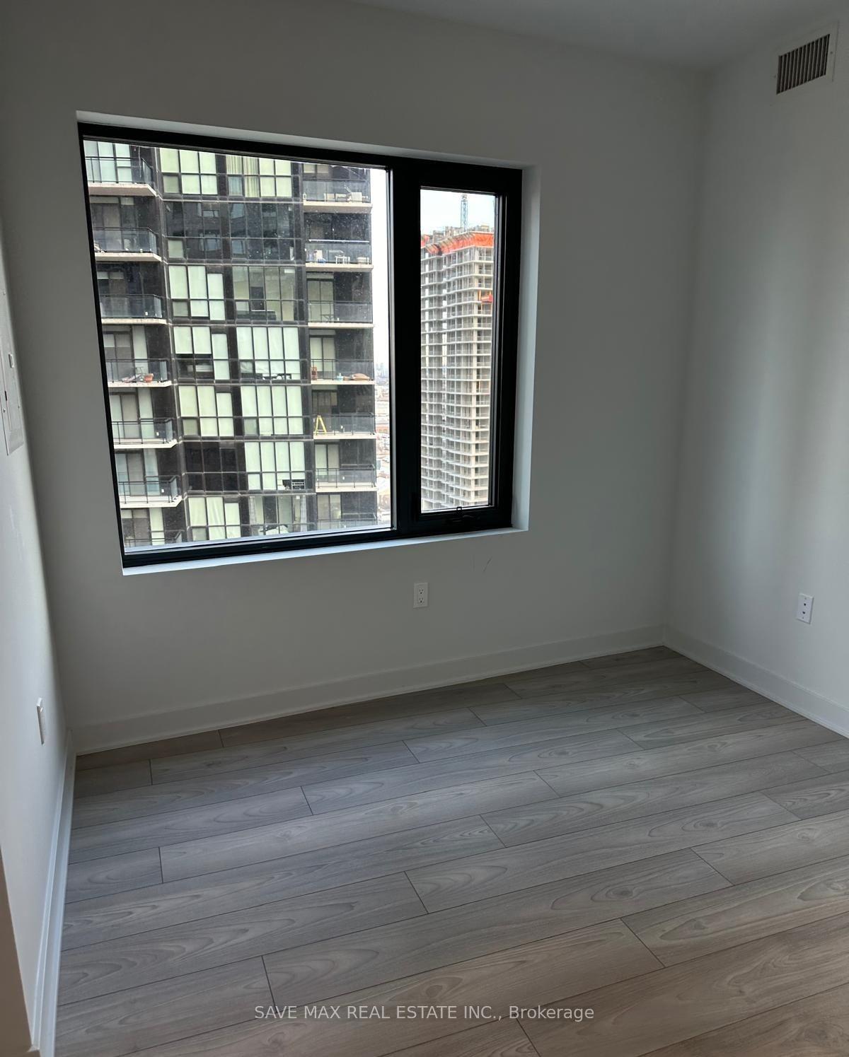 Photo 12 of Unit 2206, 2920 Hwy 7, Vaughan, Vaughan Corporate Centre — HOMEH
