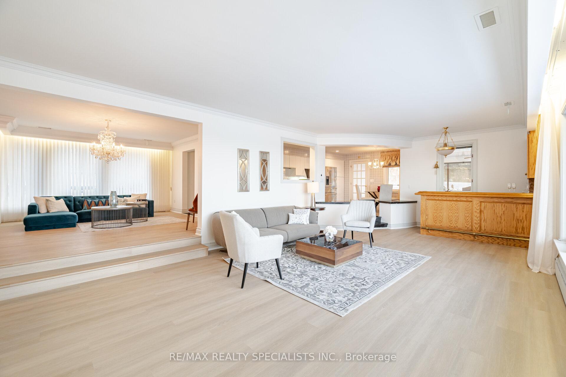 Photo 10 of 2 Tupper Boulevard, Grimsby, Grimsby Beach — HOMEH