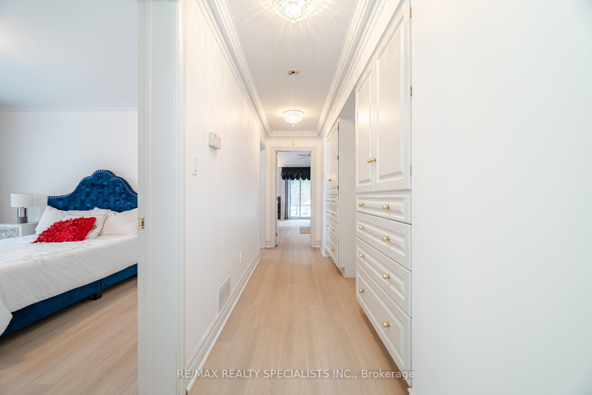 Photo 14 of 2 Tupper Boulevard, Grimsby, Grimsby Beach — HOMEH