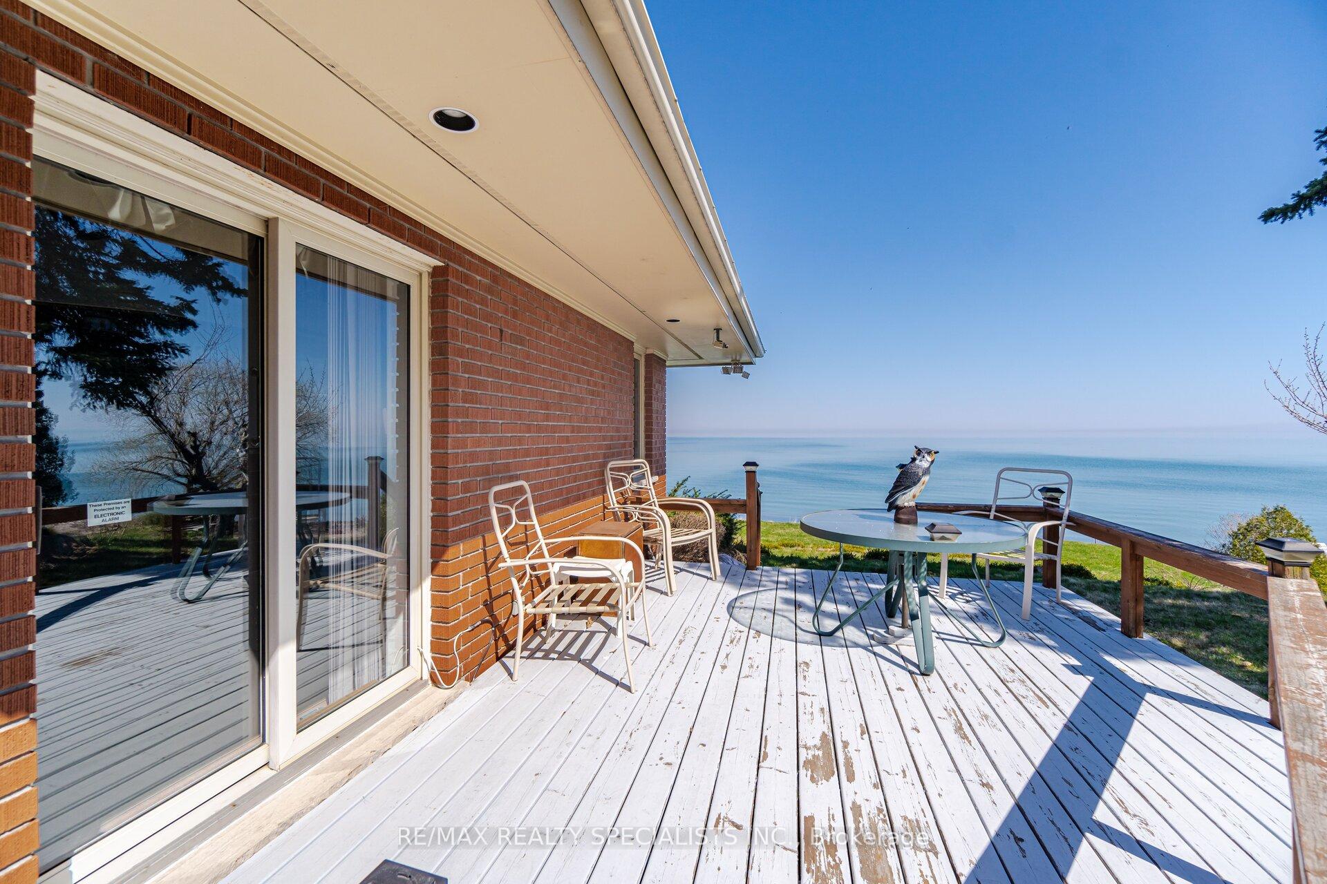 Photo 31 of 2 Tupper Boulevard, Grimsby, Grimsby Beach — HOMEH