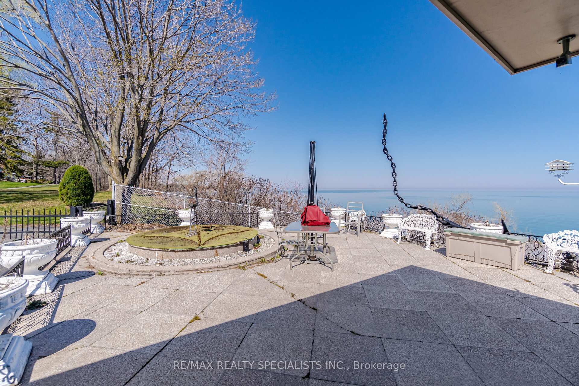 Photo 34 of 2 Tupper Boulevard, Grimsby, Grimsby Beach — HOMEH