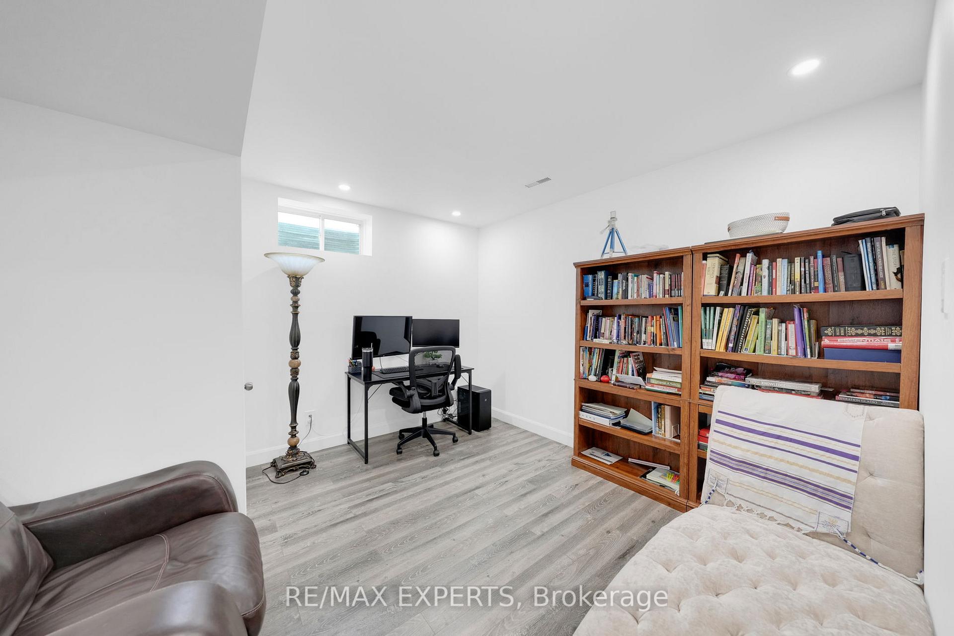 Photo 38 of 9 Wood Crescent, Essa, Angus — HOMEH