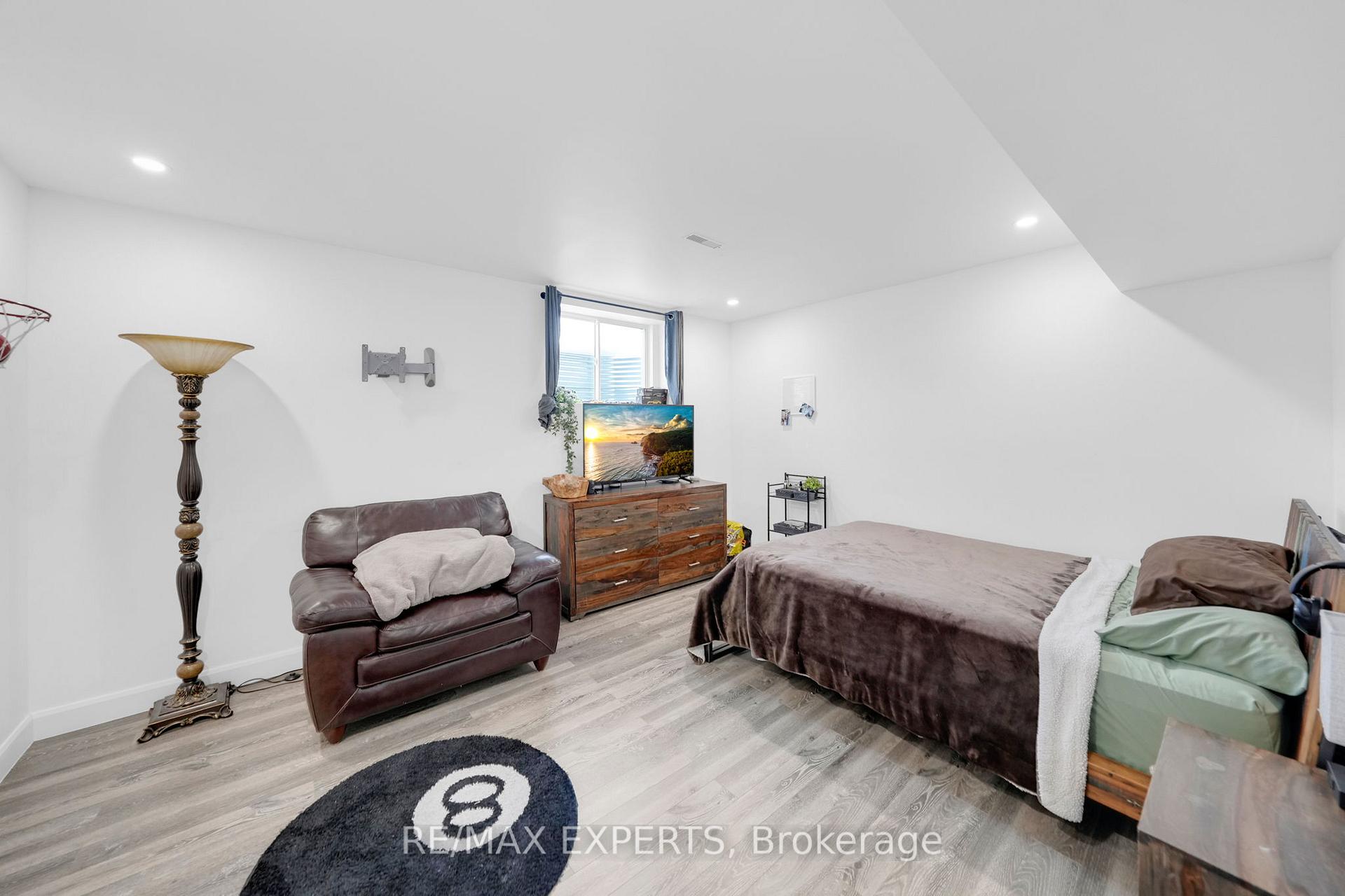 Photo 43 of 9 Wood Crescent, Essa, Angus — HOMEH