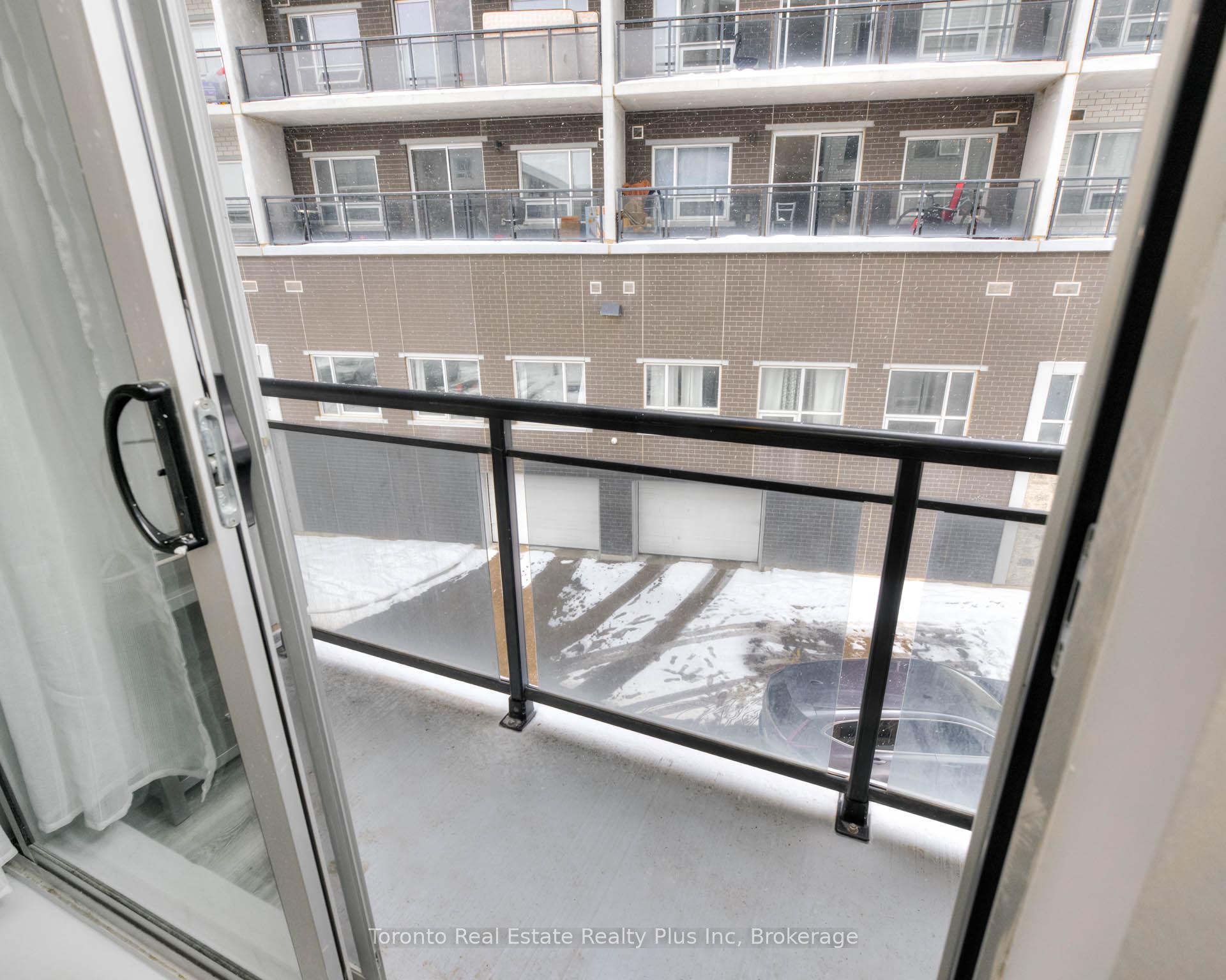 Photo 6 of Unit G216, 275 Larch Street, Waterloo, Lakeshore Village — HOMEH
