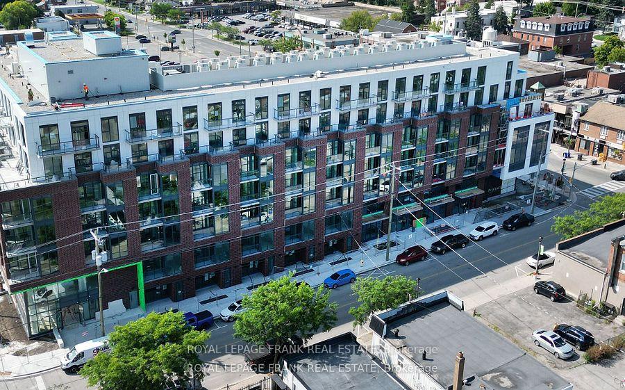 Front of Unit 335, 201 Brock Street S