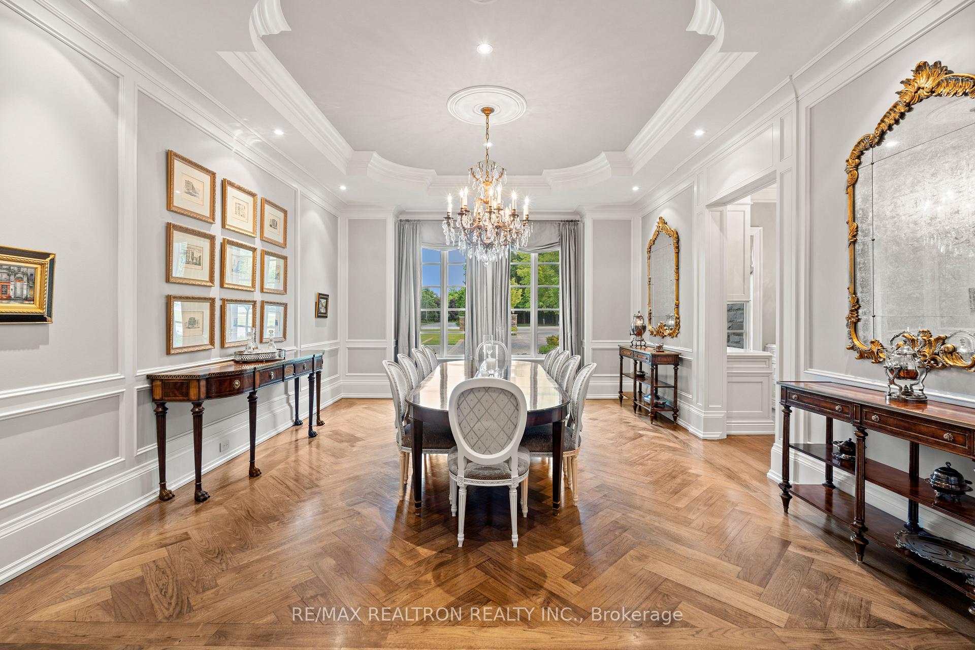 Photo 9 of 301 Millwood Parkway, Vaughan, Vellore Village — HOMEH