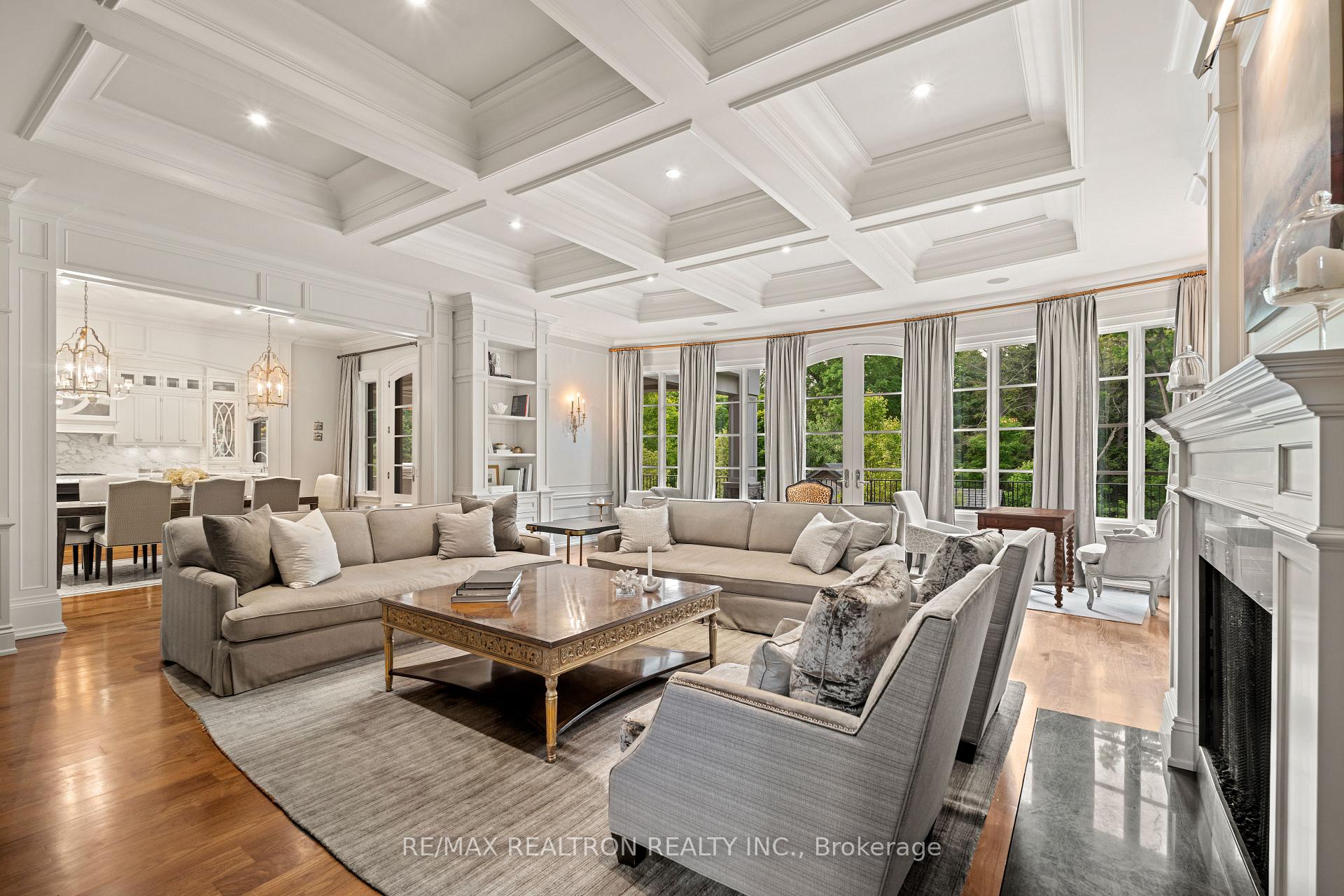 Photo 20 of 301 Millwood Parkway, Vaughan, Vellore Village — HOMEH