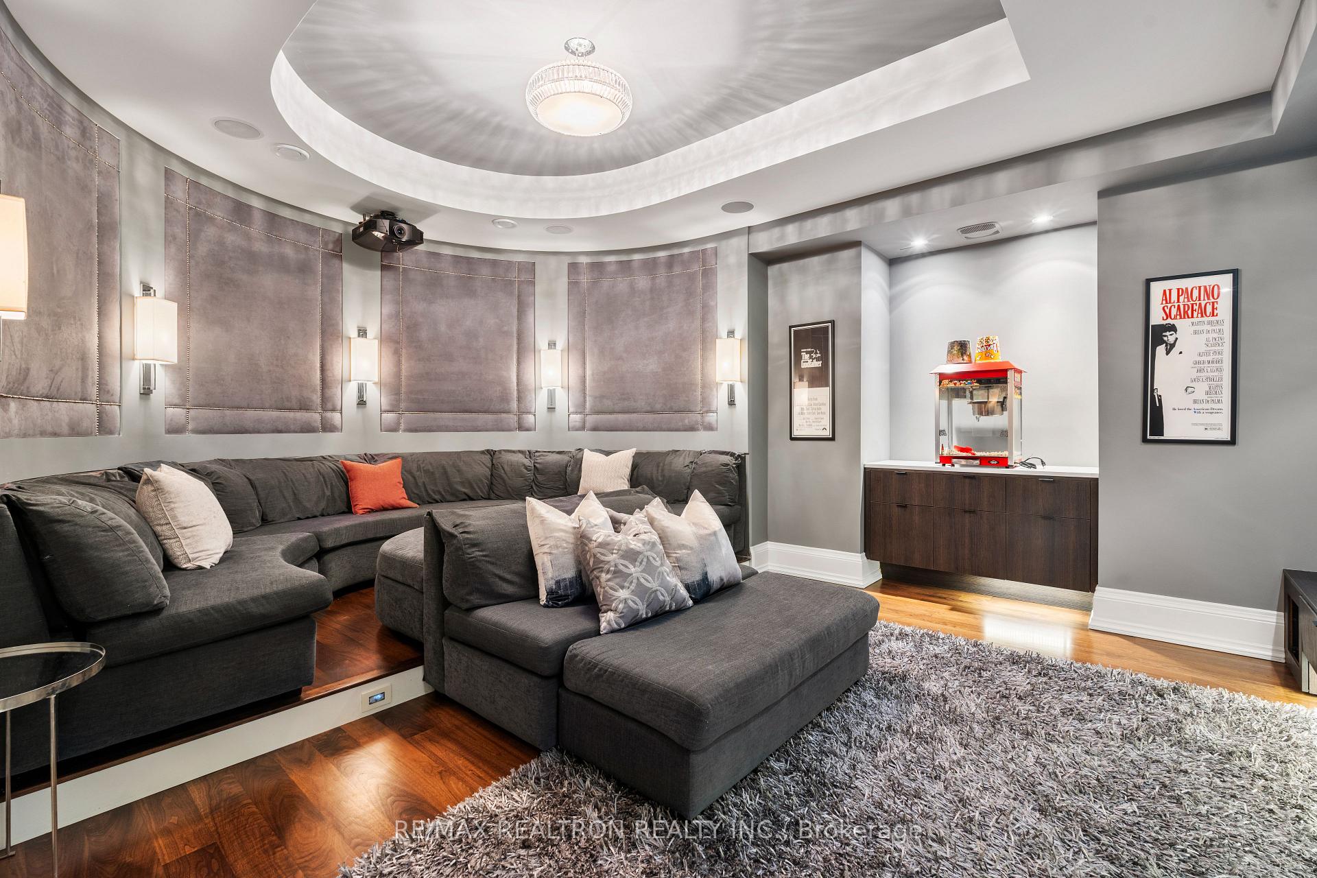 Photo 36 of 301 Millwood Parkway, Vaughan, Vellore Village — HOMEH