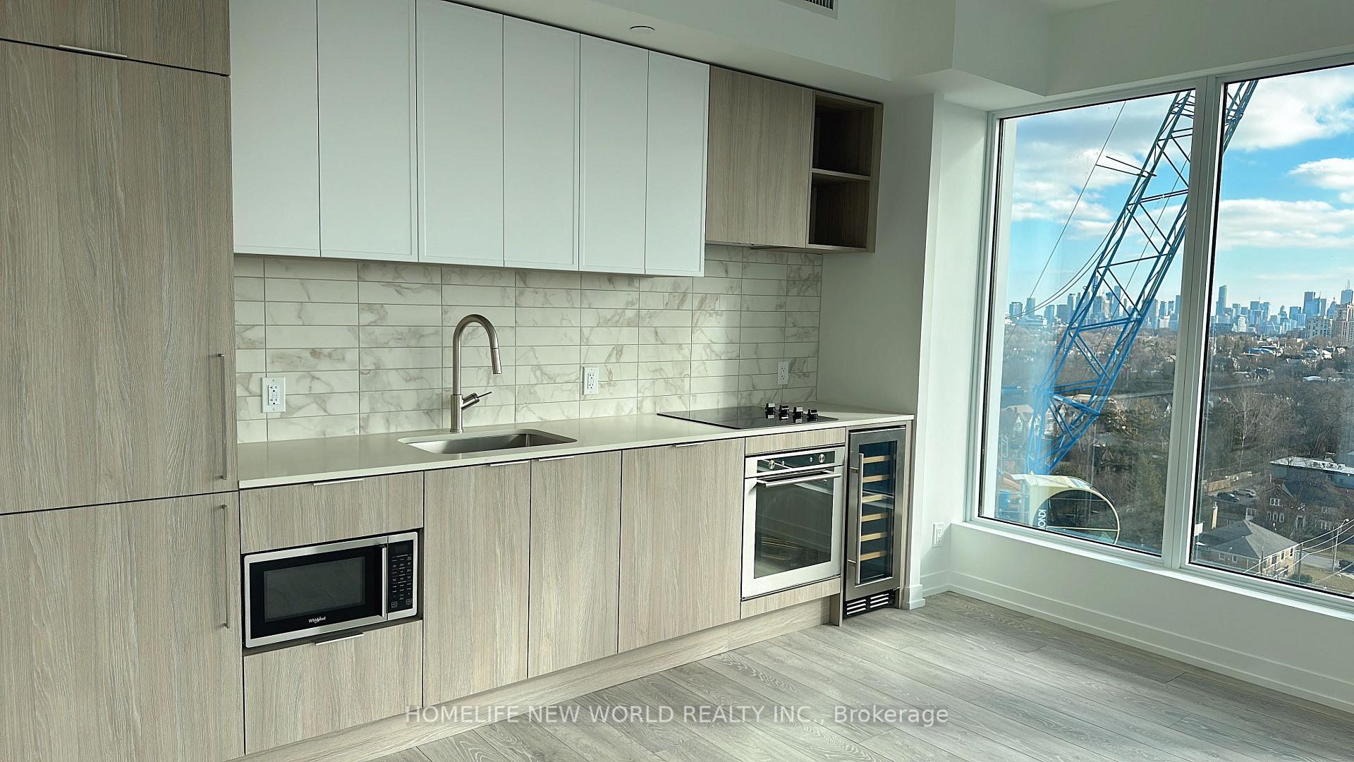 Photo 2 of Unit 1621, 2020 Bathurst Street, Toronto, Humewood-Cedarvale — HOMEH