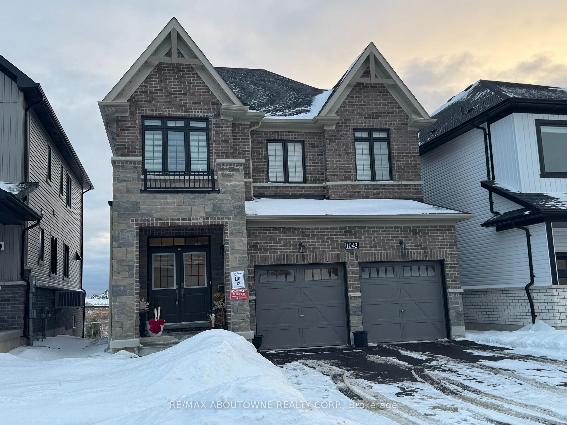 Photo 1 of 1043 Thompson Drive, Oshawa, Kedron — HOMEH