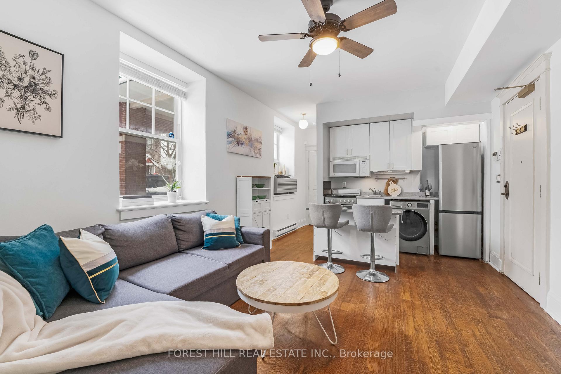 Front of Unit 1B, 268 First Avenue