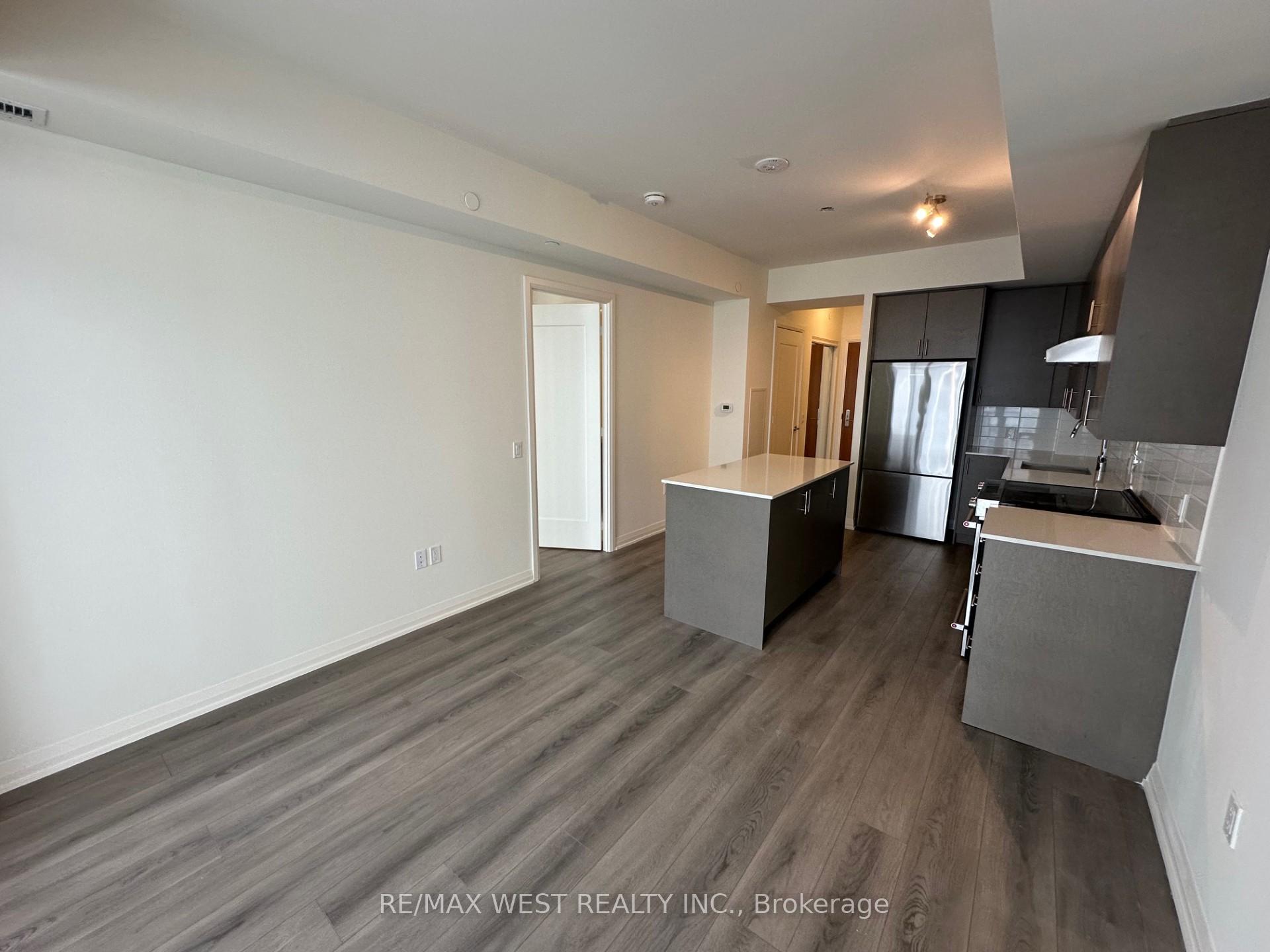 Photo 3 of Unit 1418, 8960 Jane Street, Vaughan, Vellore Village — HOMEH