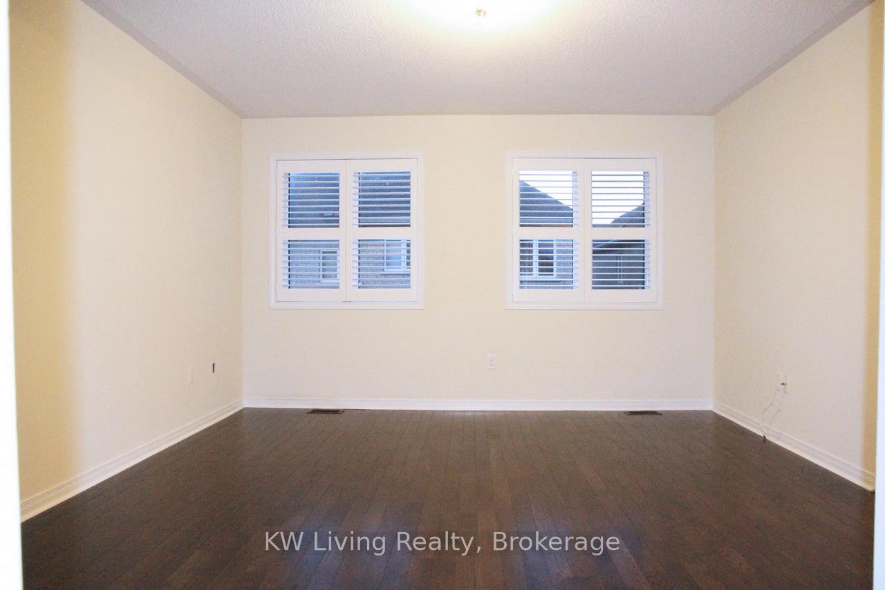 Photo 13 of Unit Main & 2nd Floor, 62 Jackson Eli Way, Markham, Cedarwood — HOMEH