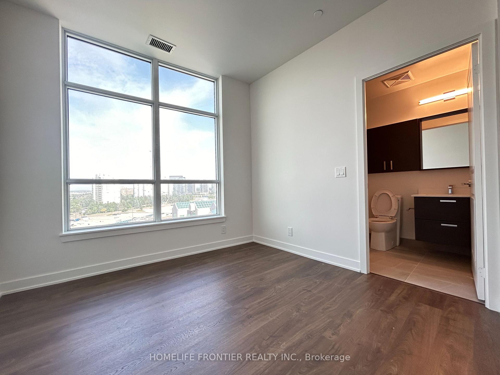 Photo 23 of Unit B-729, 50 Upper Mall Way, Vaughan, Brownridge — HOMEH