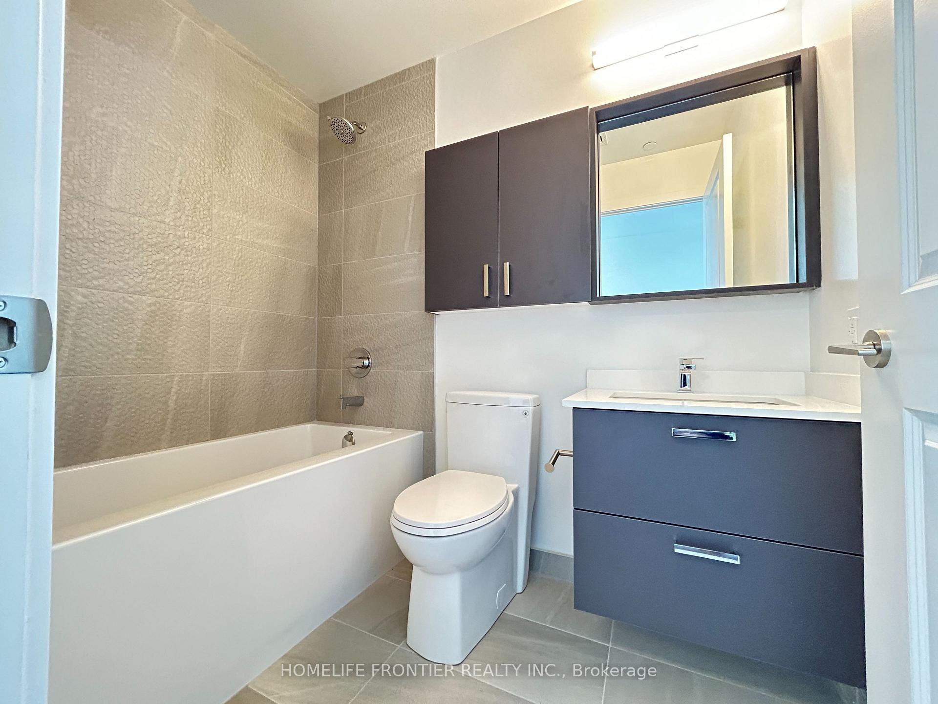 Photo 16 of Unit B-729, 50 Upper Mall Way, Vaughan, Brownridge — HOMEH