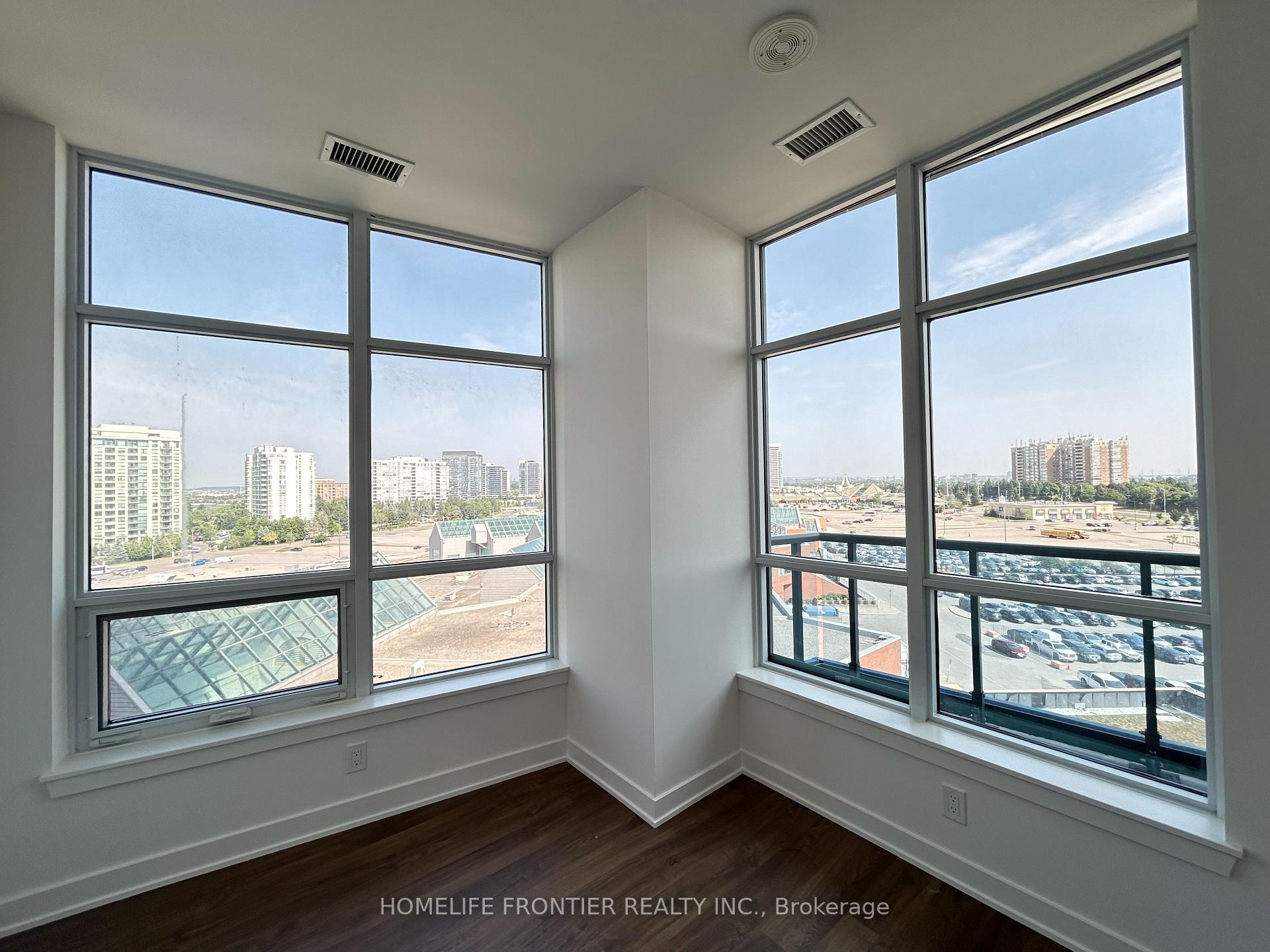 Photo 17 of Unit B-729, 50 Upper Mall Way, Vaughan, Brownridge — HOMEH