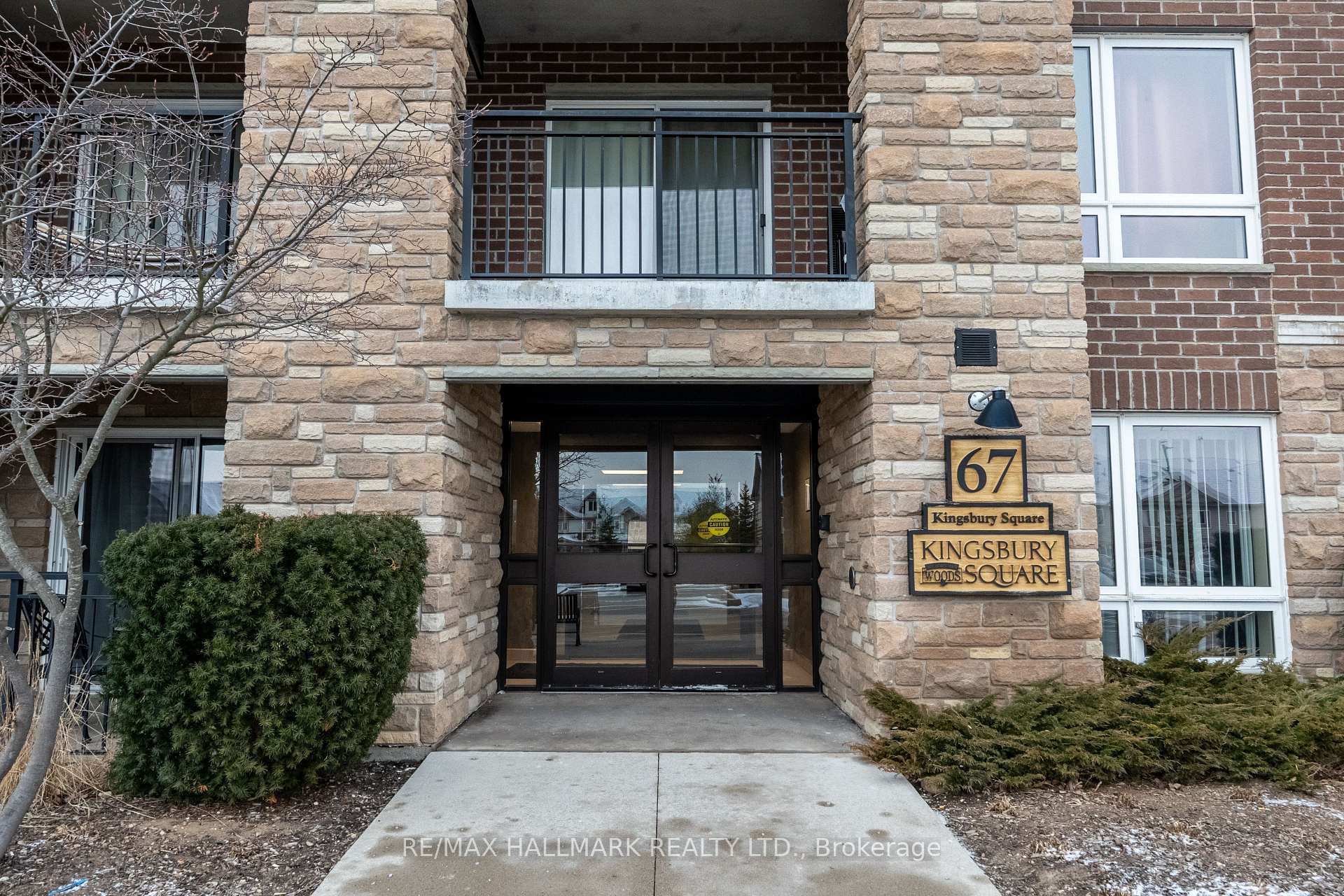 Photo 3 of Unit 214, 67 Kingsbury Square, Guelph, Pineridge/Westminster Woods — HOMEH