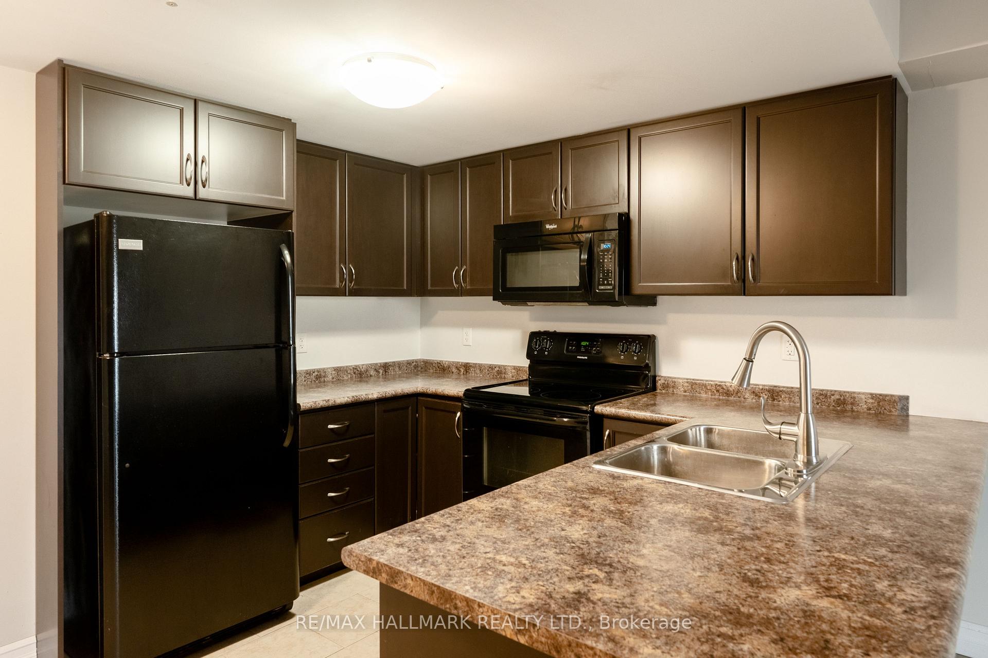 Photo 9 of Unit 214, 67 Kingsbury Square, Guelph, Pineridge/Westminster Woods — HOMEH