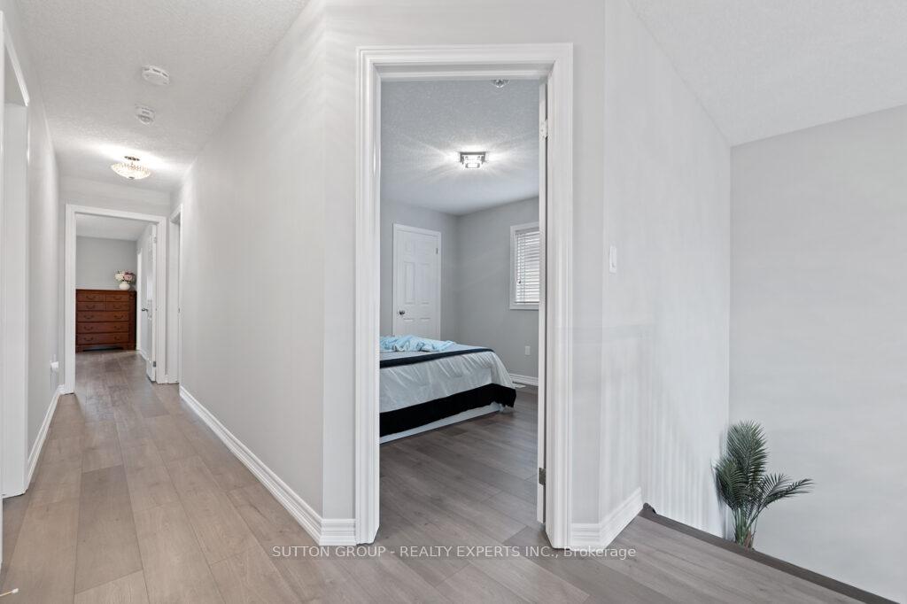 Photo 11 of 4466 Saw Mill Drive, Niagara Falls, Lyons Creek — HOMEH