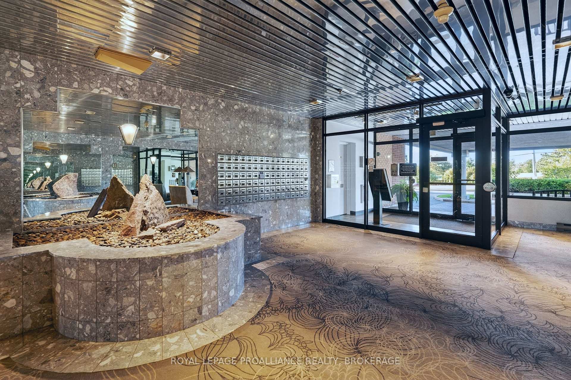 Photo 6 of Unit 701, 1000 King Street W, Kingston, Central City West — HOMEH