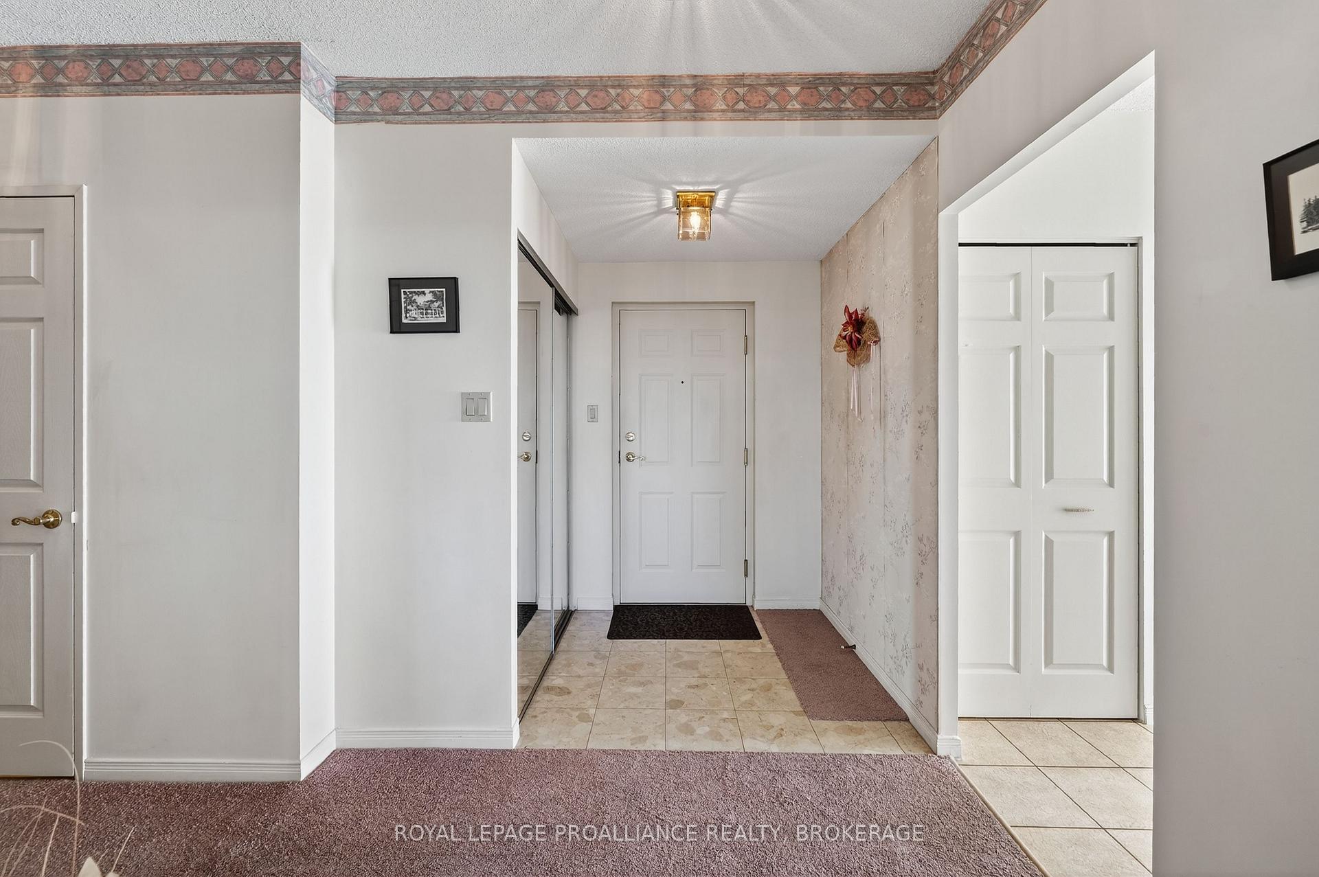 Photo 4 of Unit 701, 1000 King Street W, Kingston, Central City West — HOMEH