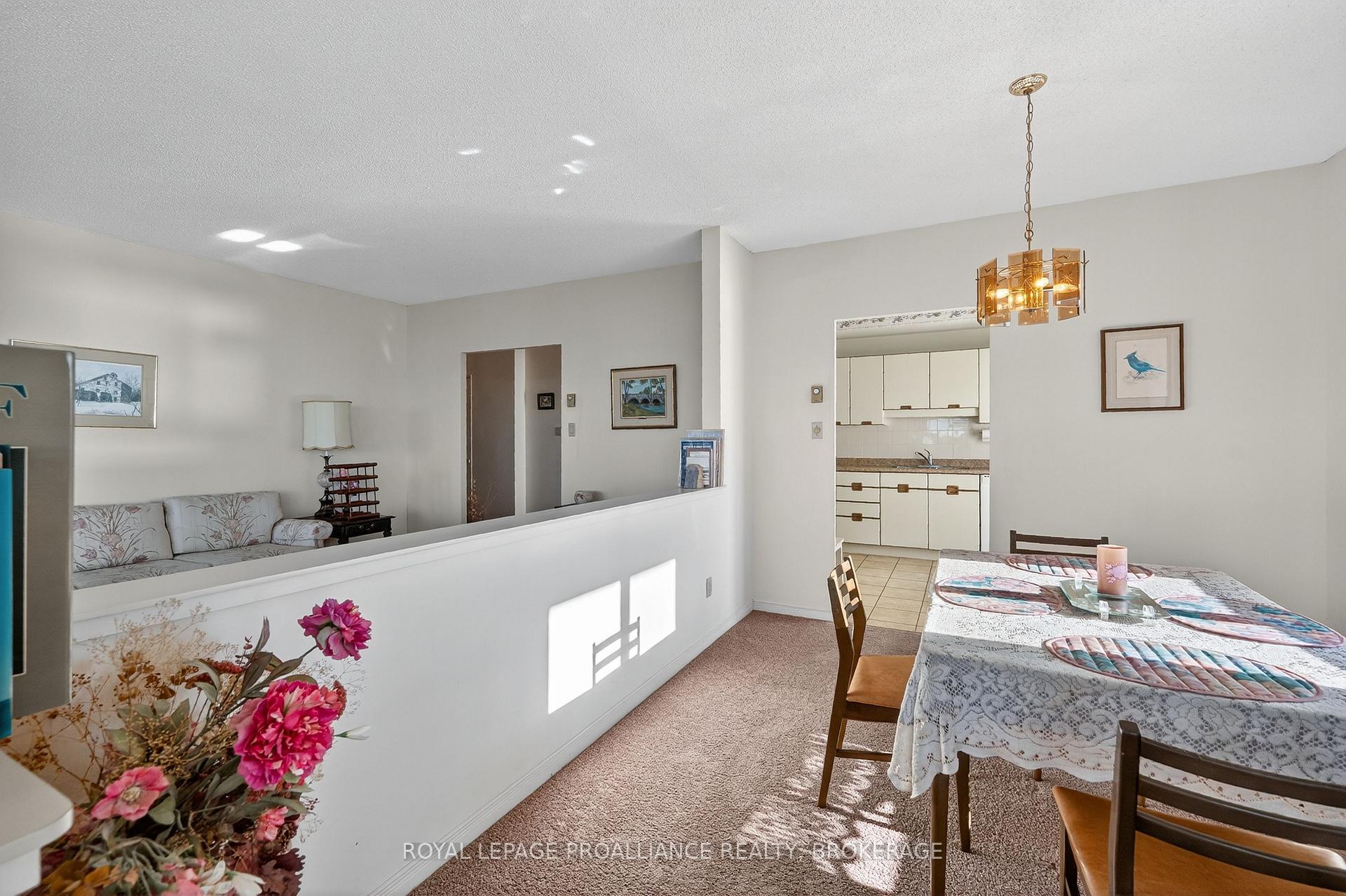 Photo 15 of Unit 701, 1000 King Street W, Kingston, Central City West — HOMEH