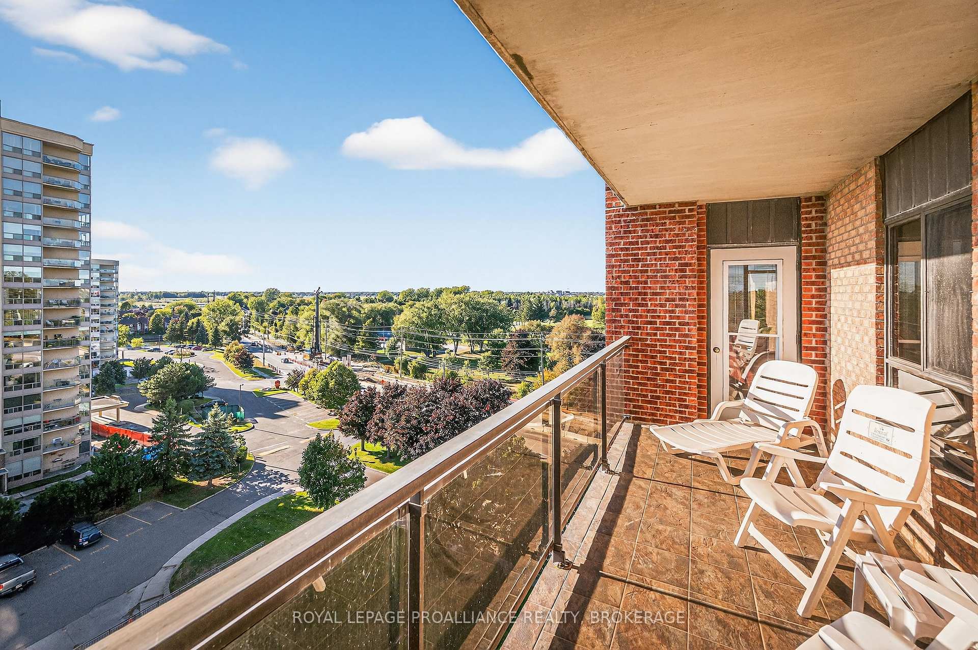 Photo 18 of Unit 701, 1000 King Street W, Kingston, Central City West — HOMEH