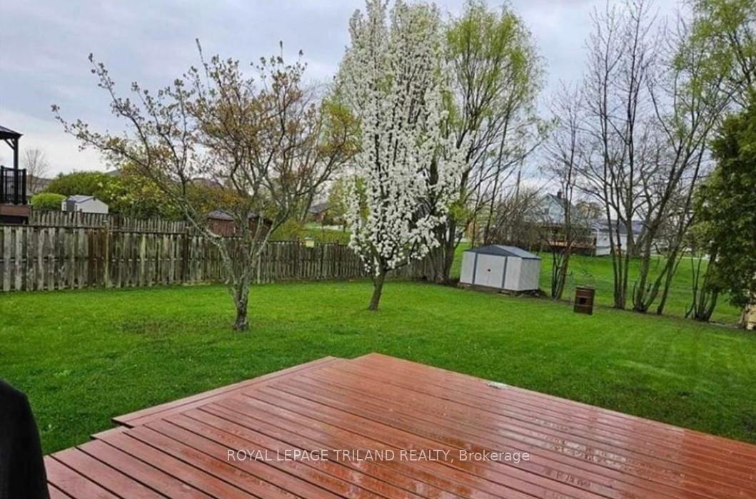 Photo 10 of 7 Karsten Avenue, Haldimand — HOMEH