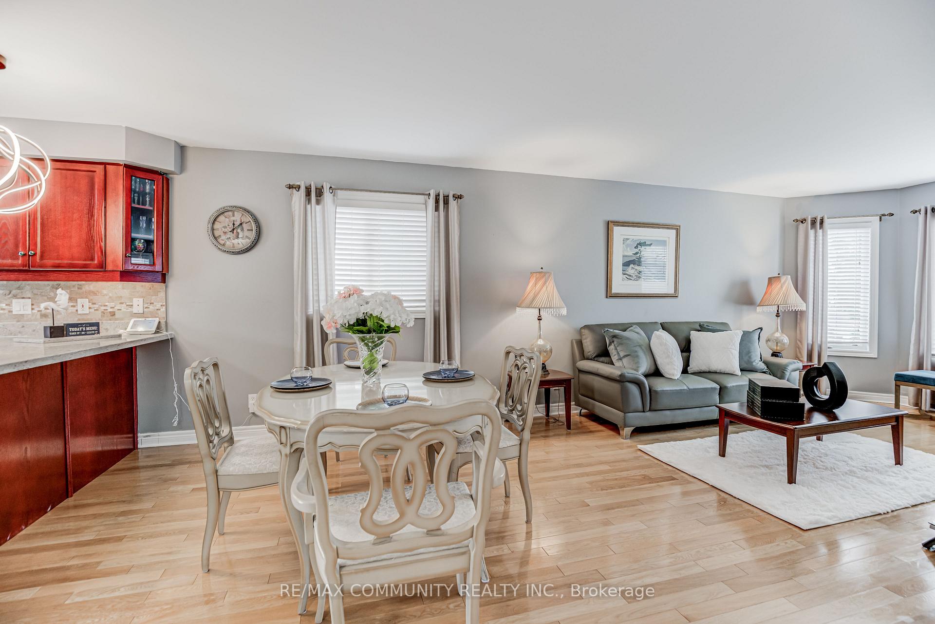 Photo 7 of 48 Bloom Avenue, Clarington, Newcastle — HOMEH