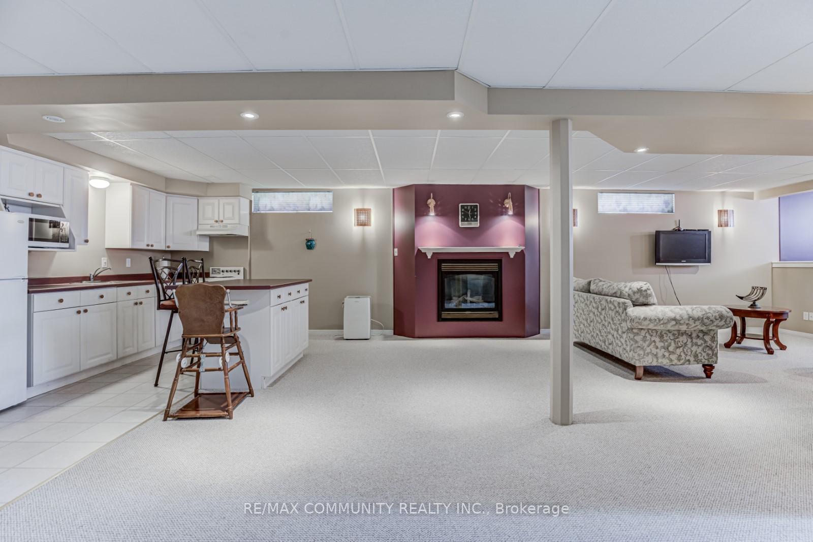 Photo 10 of 48 Bloom Avenue, Clarington, Newcastle — HOMEH