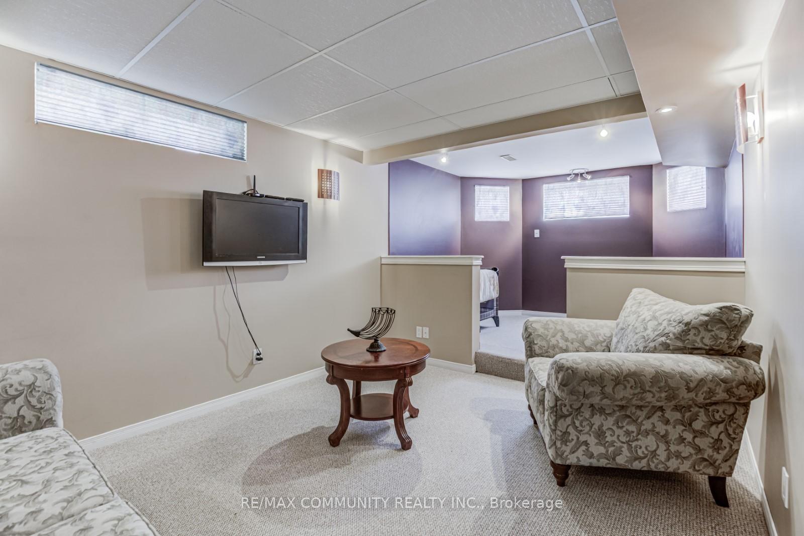 Photo 14 of 48 Bloom Avenue, Clarington, Newcastle — HOMEH