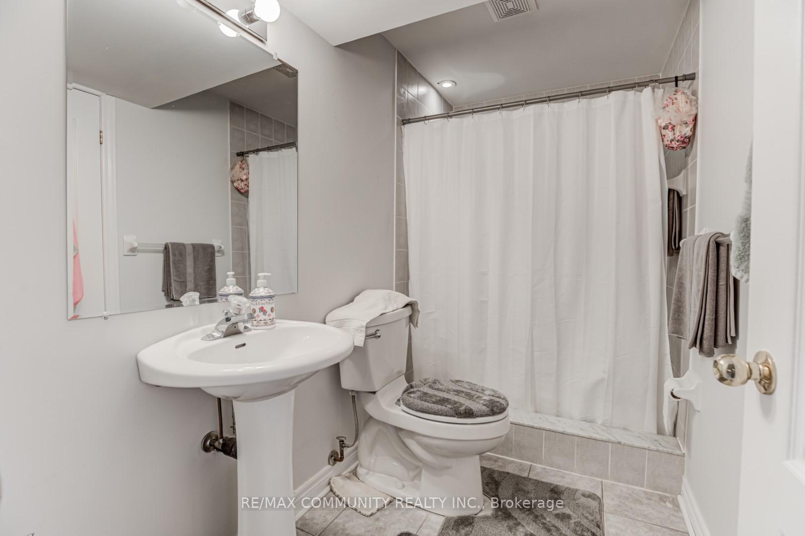 Photo 8 of 48 Bloom Avenue, Clarington, Newcastle — HOMEH