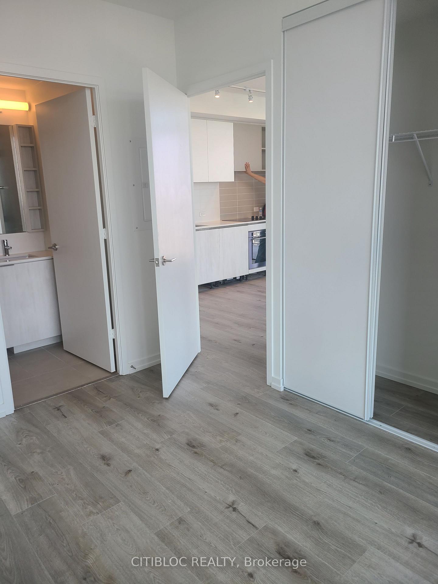 Photo 29 of Unit 5712, 7890 Jane Street, Vaughan, Vaughan Corporate Centre — HOMEH