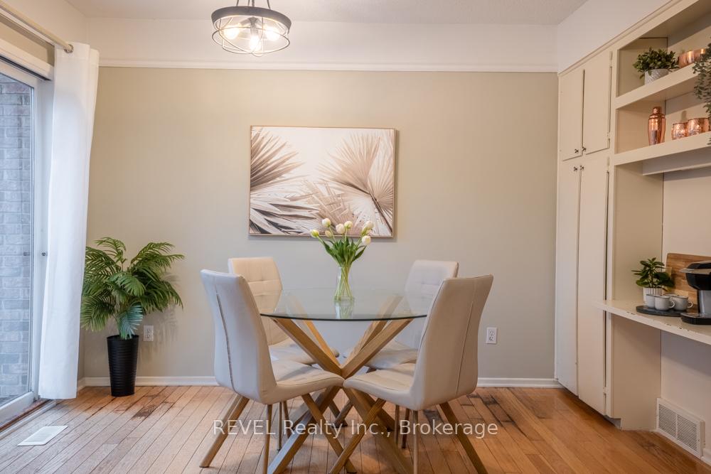 Photo 4 of Unit 50, 178 Scott Street, St. Catharines, Fairview — HOMEH