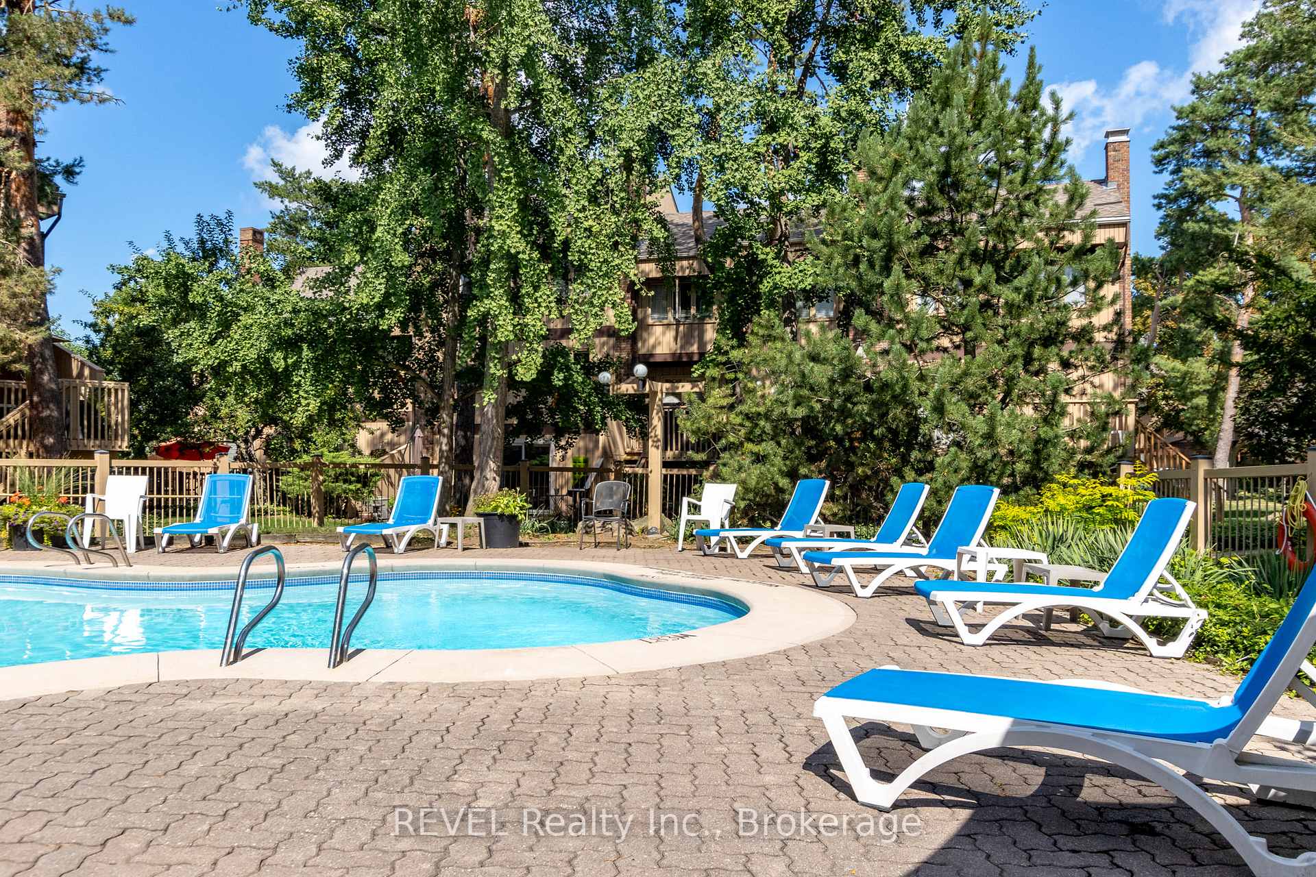 Photo 34 of Unit 50, 178 Scott Street, St. Catharines, Fairview — HOMEH