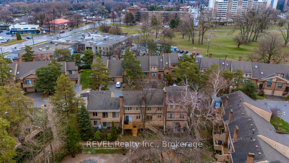 Photo 44 of Unit 50, 178 Scott Street, St. Catharines, Fairview — HOMEH