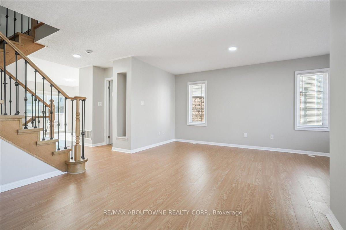 Photo 9 of 884 Jempson Path, Milton, Harrison — HOMEH