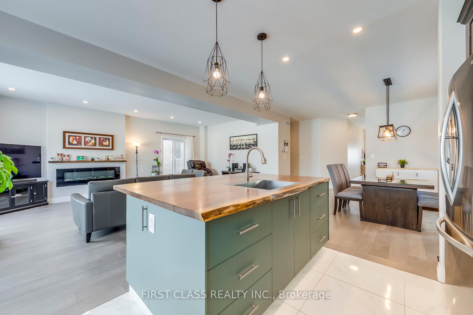 Photo 11 of 22 Grandville Circle, Brant, Paris — HOMEH