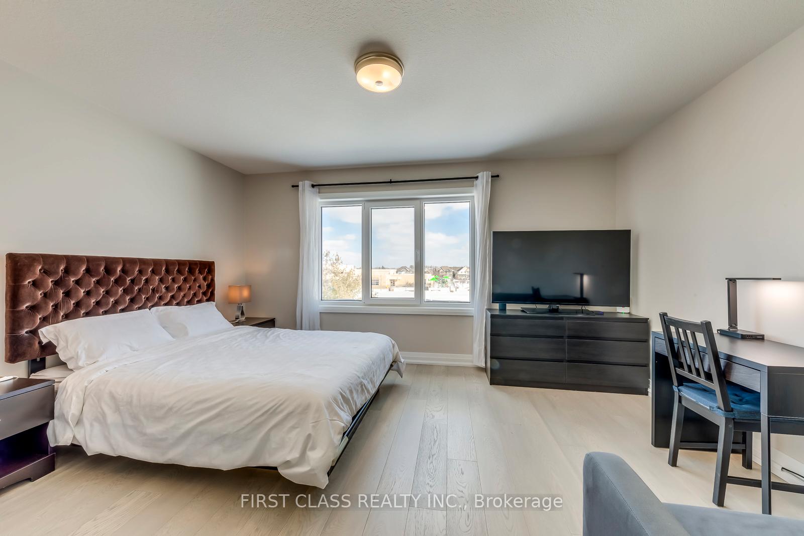Photo 33 of 22 Grandville Circle, Brant, Paris — HOMEH