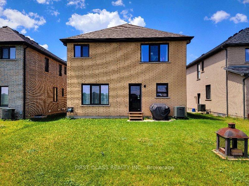 Photo 29 of 22 Grandville Circle, Brant, Paris — HOMEH