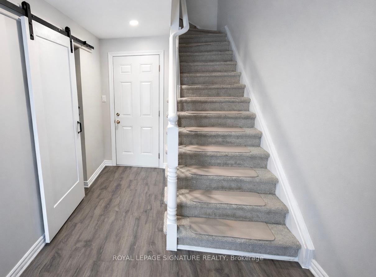 Photo 7 of 101 Willow Lane, Grimsby, Grimsby West — HOMEH