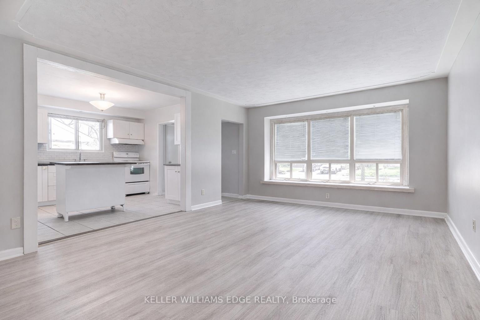 Photo 8 of 164 West 19TH Street, Hamilton, Buchanan — HOMEH