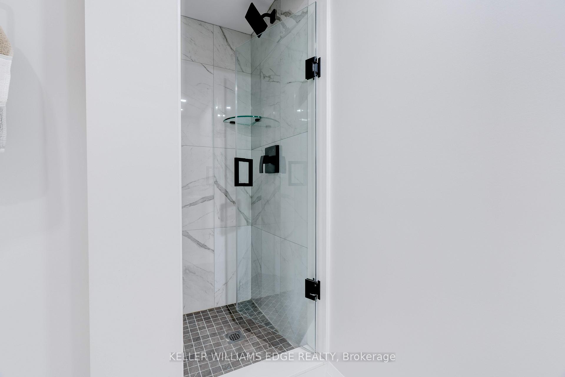 Photo 11 of 164 West 19TH Street, Hamilton, Buchanan — HOMEH