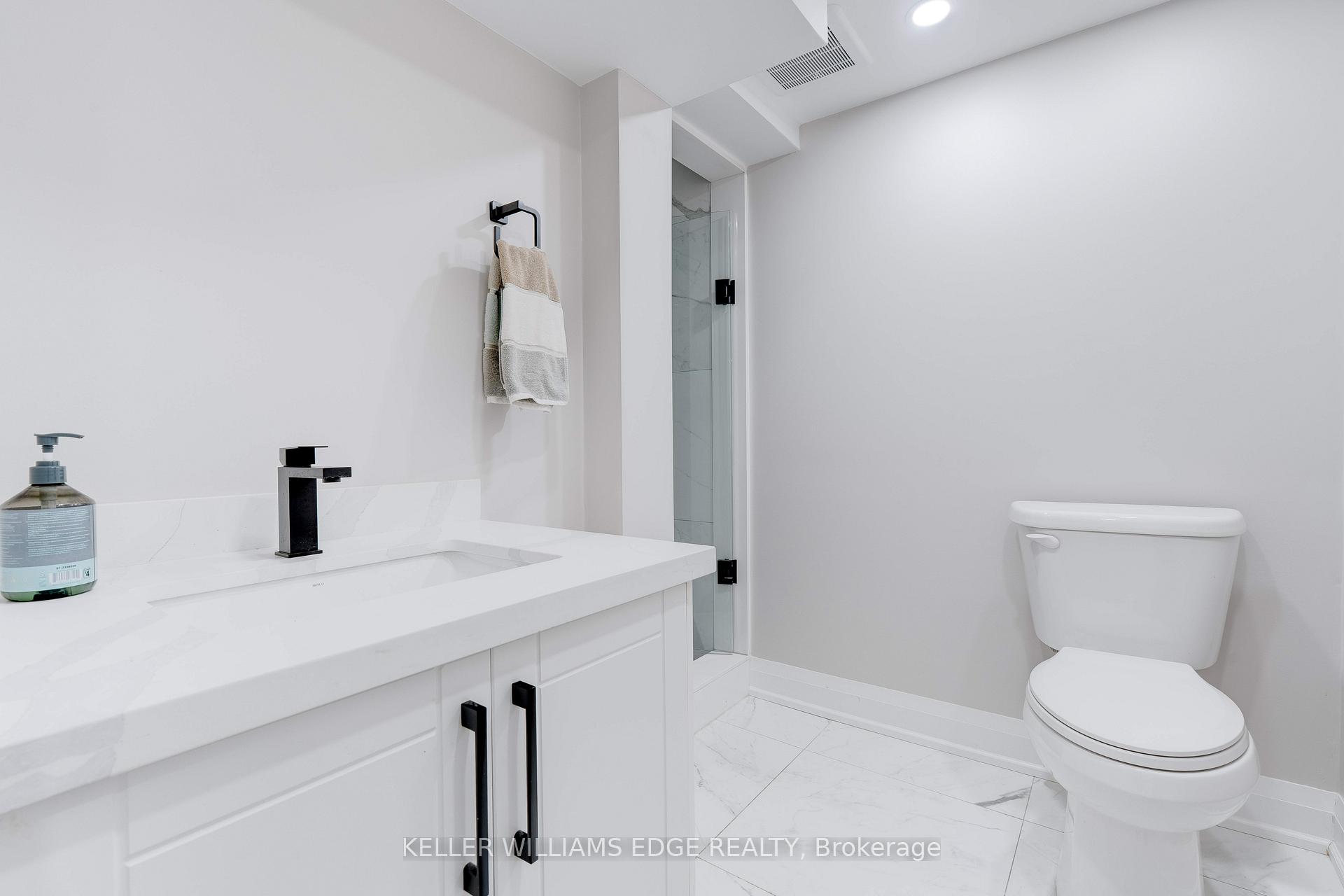 Photo 20 of 164 West 19TH Street, Hamilton, Buchanan — HOMEH