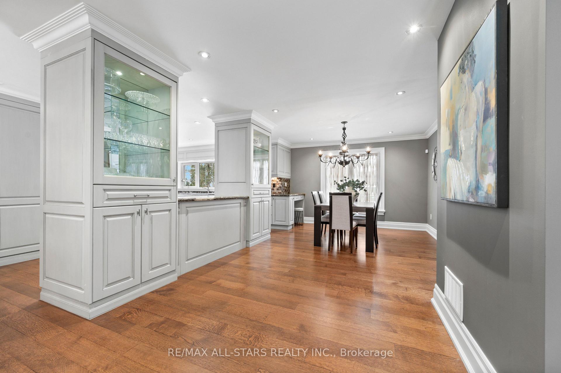 Photo 9 of 6 Boyd Court, Markham, Victoria Square — HOMEH