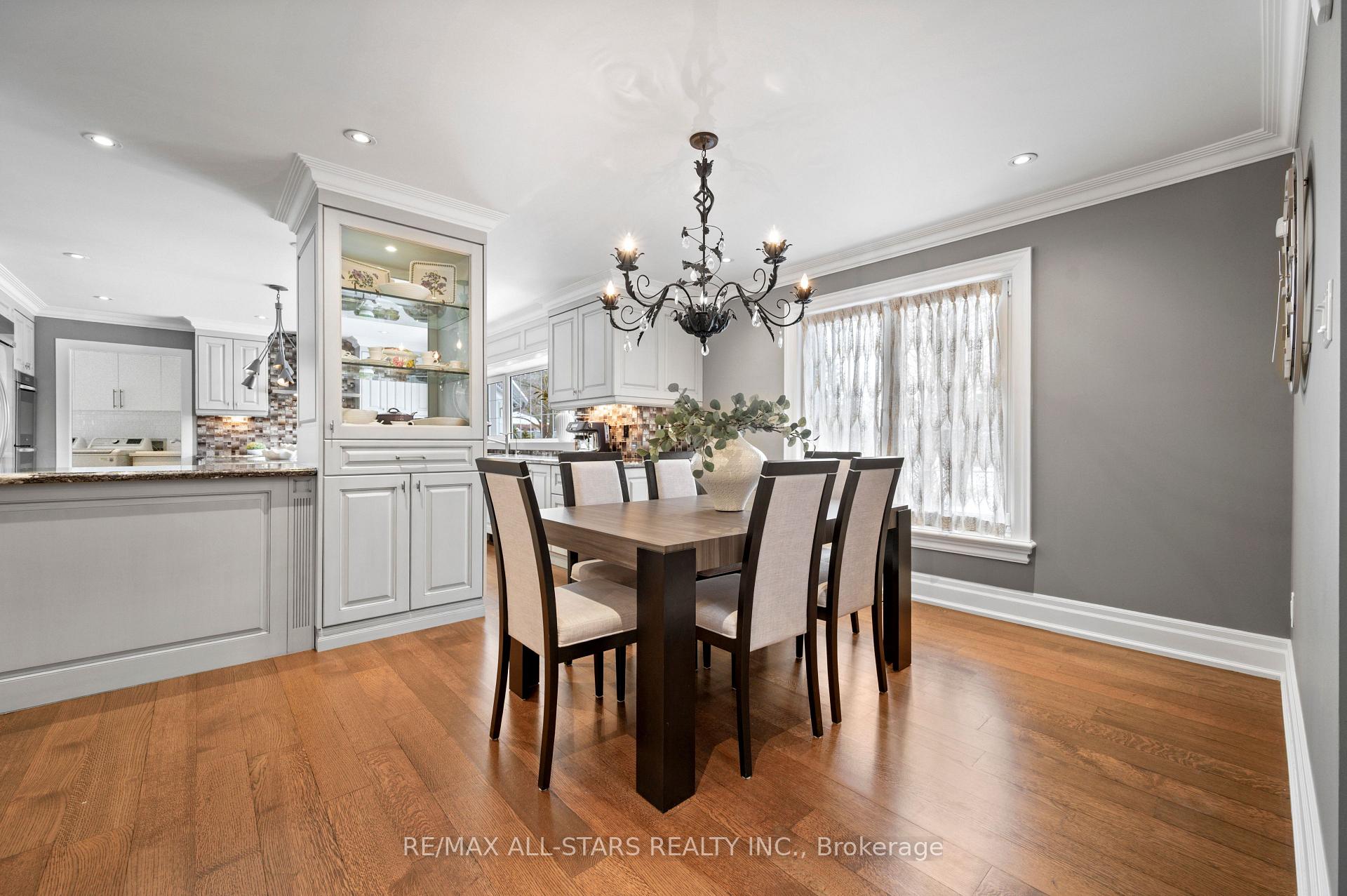 Photo 11 of 6 Boyd Court, Markham, Victoria Square — HOMEH