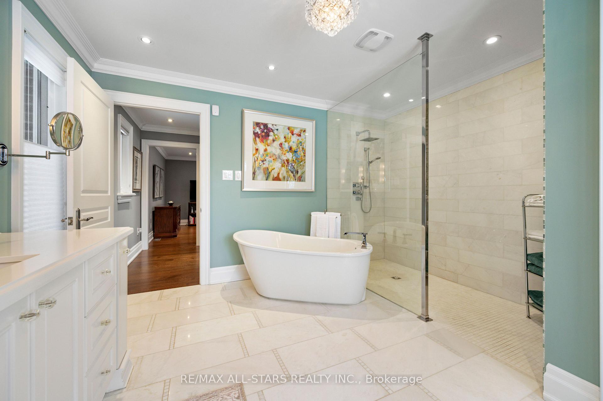 Photo 40 of 6 Boyd Court, Markham, Victoria Square — HOMEH